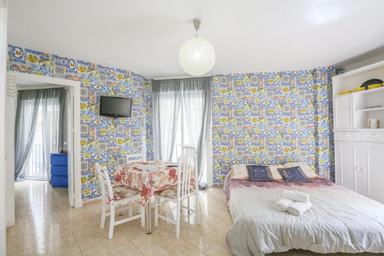 Duque Center Premium Suites, Free Parking Sevilla Exteriér fotografie
